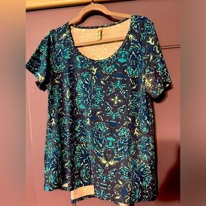 Lularoe Tee